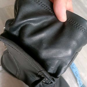 unisex boots