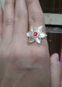 Floral Gold-toned Fashion Ring