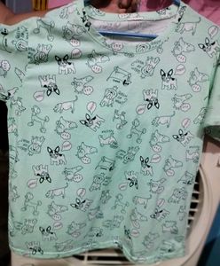 Trendy Modern T - Shirt