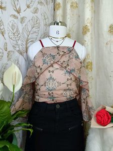 💖Chic Floral Cold Shoulder Bell Sleeve Top💖