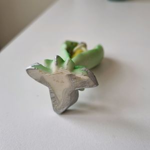 Stunning Angel Figurine / Show Piece