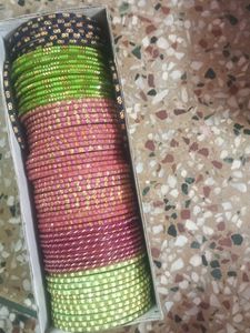 Vibrant Glass Bangles Set