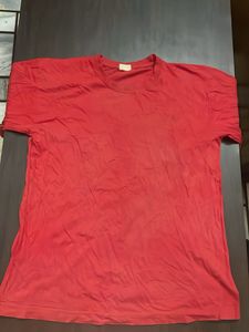 Red Basic T-Shirt