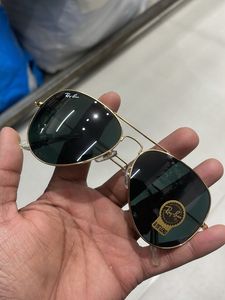 RAY-BAN