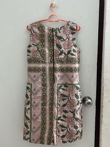 Chic Floral Print Sleeveless Dress