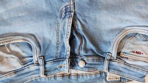 men's jeans