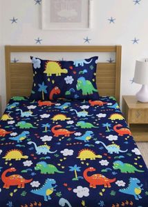 Home Sizzler Brand Single Bedsheet With 1 P Cover