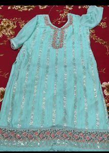 Elegant Mint Green Embellished Kurta Set