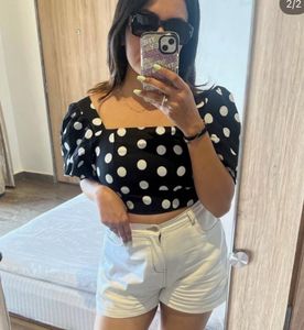 Polka Dot Puff Sleeve Crop Top