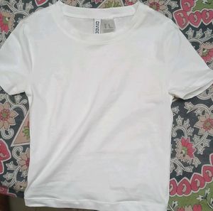 H&M white tshirt