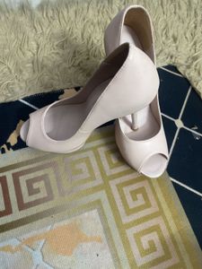Elegant Nude Platform Heels