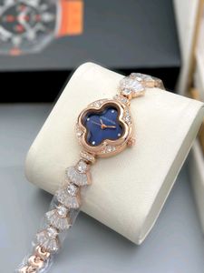 louis vuitton diamond studded ladies watch