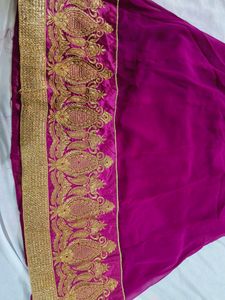 EMBROIDERED KURTI SET