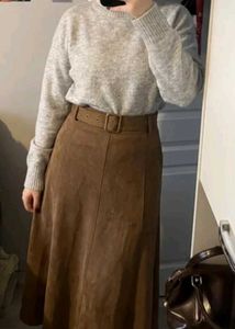 Brown Midi Skirt with Belt