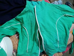 Green Zip-Up Sweatshirt Jacket