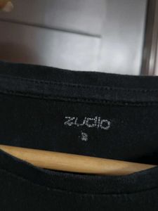 Zudio Women Regular Fit Classic Black T-Shirt