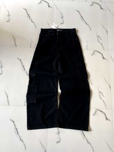 Black Wide Leg Cargo Jeans