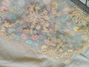 Vintage Floral Lace Clutch Bag