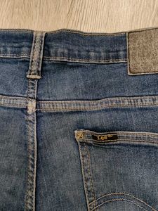 Ma5792 Lee jeans waist 34 inches