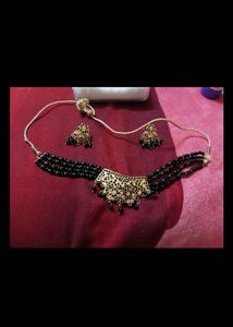 Elegant Black Beads Chokerjadau  Set