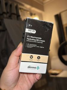 The Derma Co. Hydrating BB Cream SPF 30