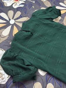 Stylish Puff Sleeve Top