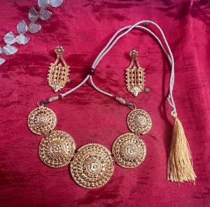 Ethnic Gold-Tone Necklace & Earring Set