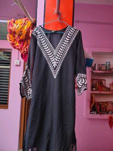Elegant Black Kurta Set with White Embroidery