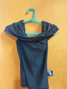 H&amp;M Black Off-Shoulder Gathered Top