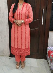 Elegant red suit