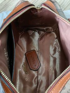 LATEST COACH SPEEDY SHOULDER SLING WITHOUT BOX