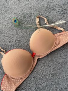 Padded T shirt solid bra in nude colour