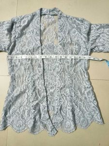 Elegant Lace Open Front Top Size L