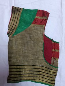Elegant Striped Saree