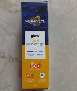 Aqualogica Glow+ Dewy Sunscreen Gel SPF 50+