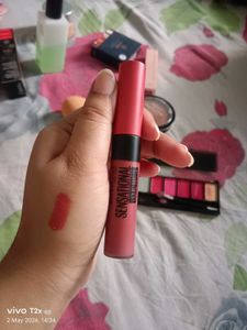 Maybelline Sensational Liquid Matte Lipstick