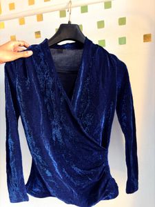 Stunning Blue shimmer Wrap Top