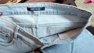 SKY BLUE Stretchable Jeans