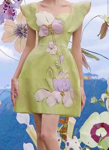 Prettiest floral dress