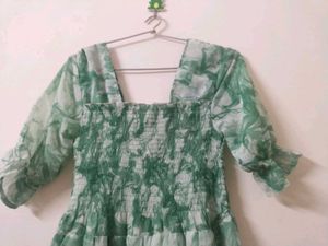 Trendy Green Marble Print Square Neck Dress