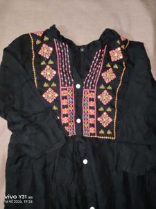 🖤 Elegant Black Embroidered Ethnic Kurti 🖤🖤