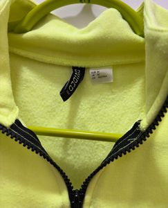 H&amp;M Zip Up Cropped Sweatshirt