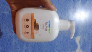 Mamaearth Chia Calming face cleanser