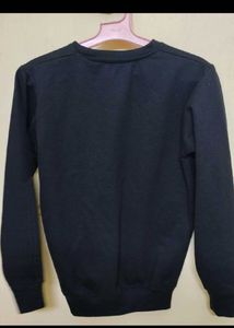 KIDS BLACK CUTE SWEATSHIRT