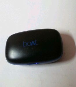 Boat Airdopes 441 Pro Powerbank Mode Also In This