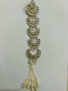 Elegant Bridal Hair Accessory