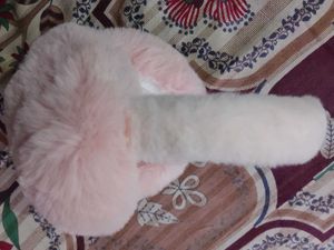 Cozy Pink Faux Fur Earmuffs❤️