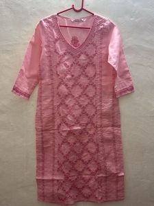 Chikankari Pink Embroidered Kurta