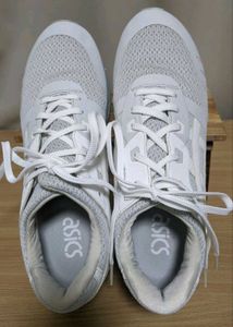 ASICSTiger Sneakers - Stylish &amp; Comfy!