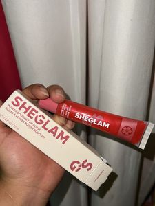 SHE GLAM POWER BOUQUET LIP GLOSS